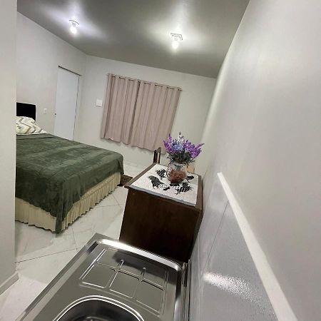קוריטיבה Linda Suite Proxima Ao Aeroporto E Jardim Botanico מראה חיצוני תמונה